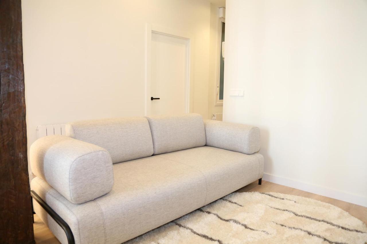 Piso Boutique Frente Al Casco Viejo De Bilbao Apartment Bagian luar foto